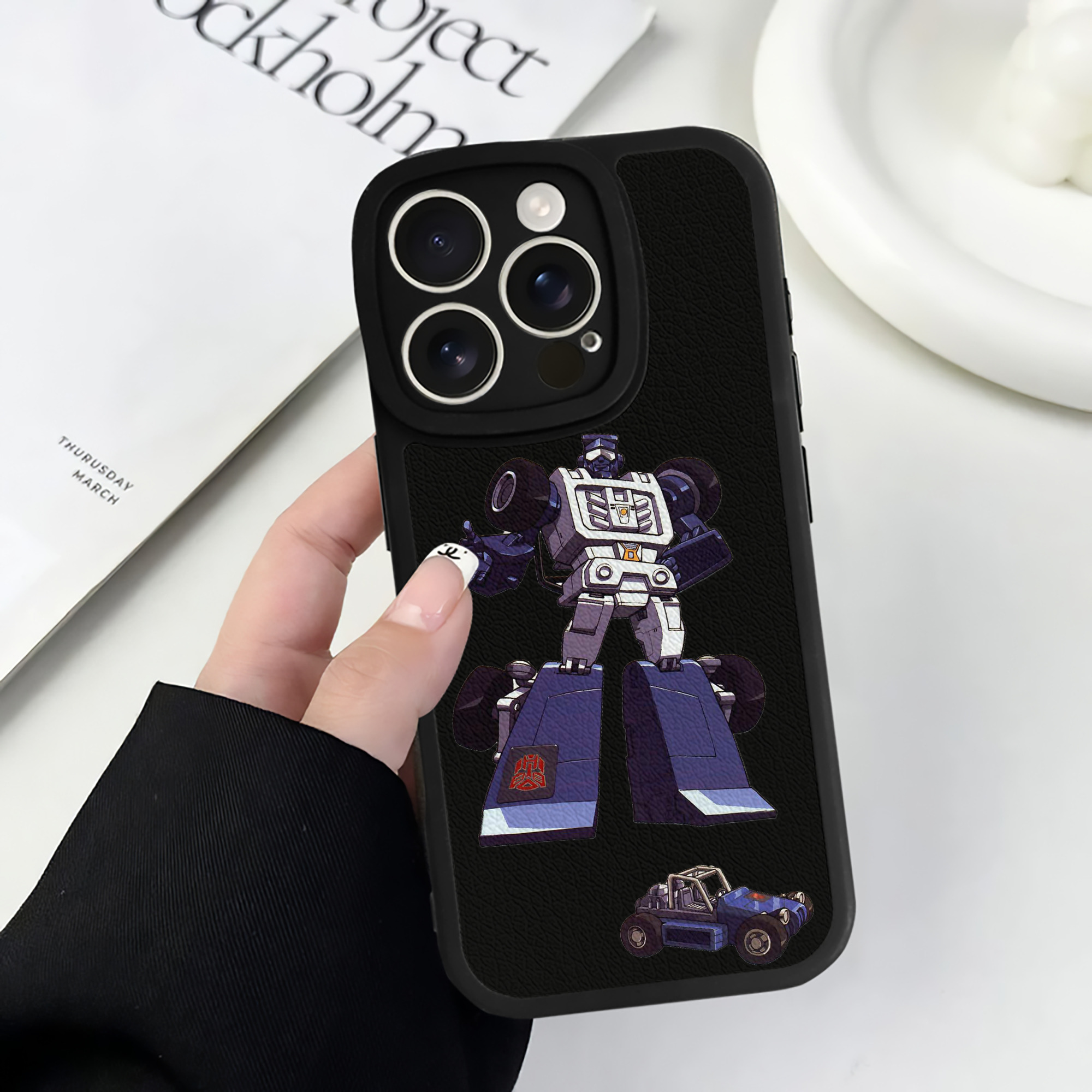 （画像用）  【iPhone 16シリーズ対応】シリコンスマホケース（レザー調） 材質：シリコン